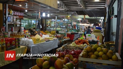 FERIANTE ATRAPÓ A RESPONSABLE DE HURTO EN SU NEGOCIO.