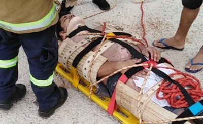 Albañil sufre descarga eléctrica durante verificación
