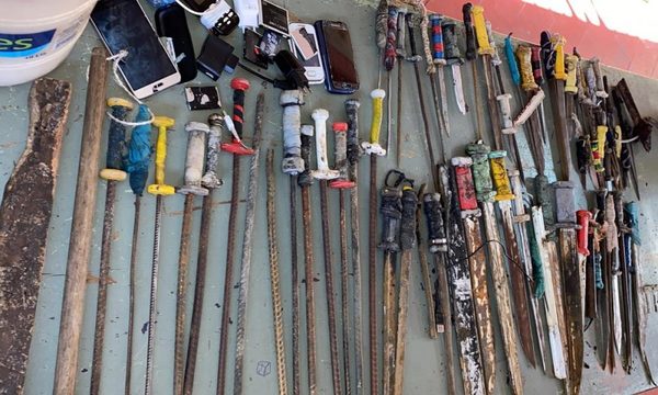 Encuentran objetos prohibidos en dos penitenciarías