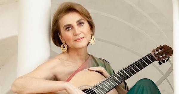 La Nación / Berta Rojas es parte de “Don Sergio”, el nuevo tema del guitarrista de Maná