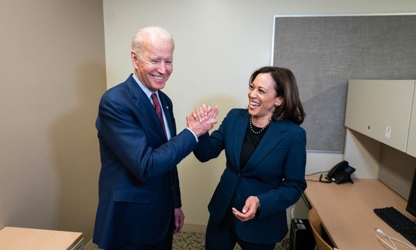 Biden avanza en su política inclusiva de mujeres