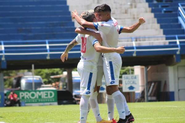 12 de Octubre ficha a un paraguayo proveniente de Newell's