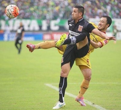 Crónica / EL PARAGUAYO QUE FUE GENIO Y FIGURA EN ASIA