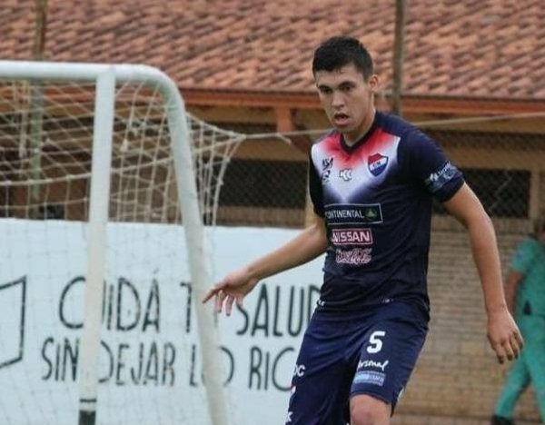 HOY / Fallece joven futbolista del Club Nacional