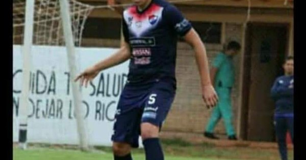 La Nación / Joven futbolista murió ahogado en Cordillera