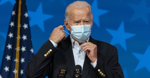 HOY / Biden comienza su gobierno con decretos sobre el clima, migración y covid-19