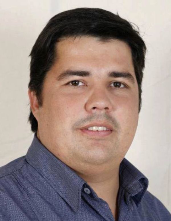 Buscan plata yvyguy con maquinaria de la Gobernación de Ñeembucú - Nacionales - ABC Color