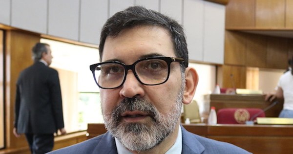 La Nación / Red nacional de fibra óptica: senador Apuril pide informes sobre su avance