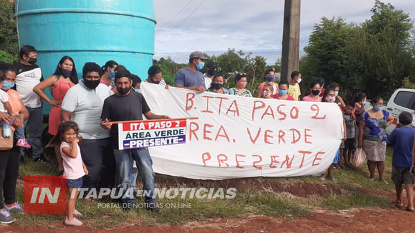 MANIFESTACIÓN PIDEN AGUA Y VÍVERES PARA FAMILIAS DEL SECTOR MARIA FLORENCIA DE ITA PASO