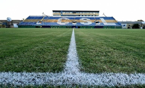 HOY / Luqueño y River abren la ronda de amistosos