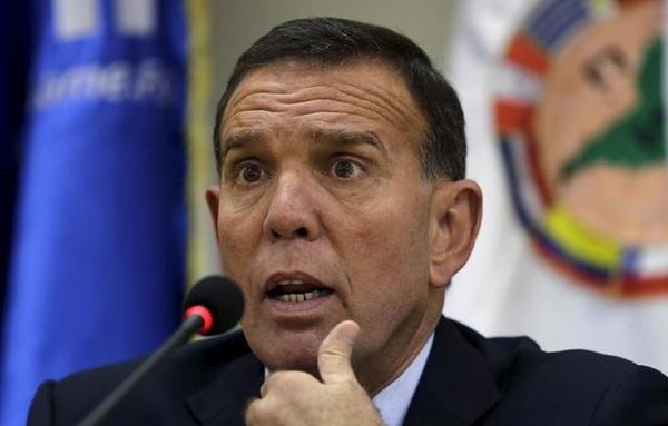 Juan Ángel Napout seguirá preso en Estados Unidos