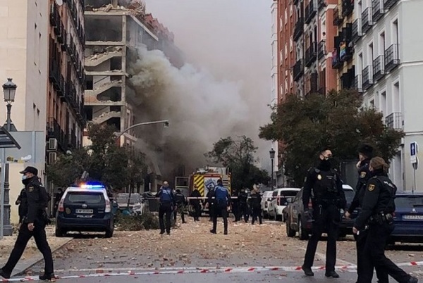 Sacerdote paraguayo presenció estallido de edificio en Madrid, confirman