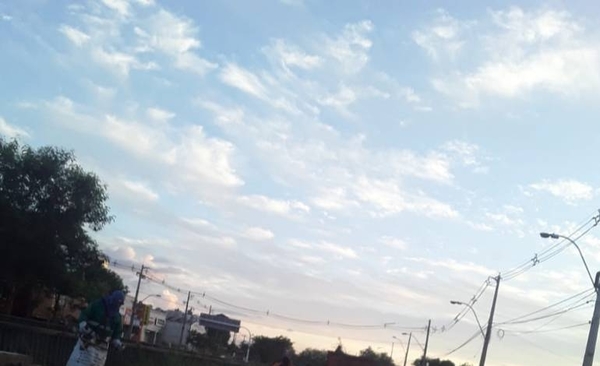 HOY / Caos en el tráfico en la zona del superviaducto