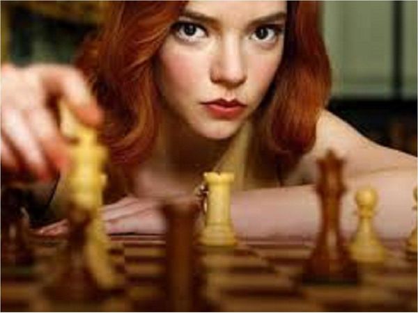 Gambito de dama, la novela que bebe del maridaje entre ajedrez y literatura