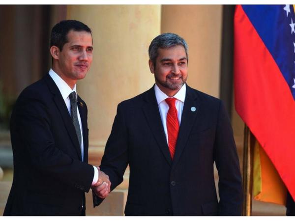 Venezolano tildó de ladrones a negociadores paraguayos