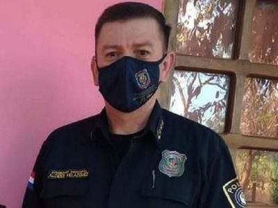 Comisario se entrega y son imputados  los cuatro agentes