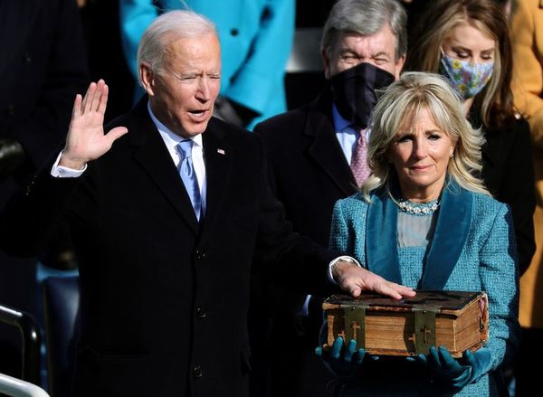 Biden jura como presidente de EE.UU. y promete combatir “extremismos” - Mundo - ABC Color