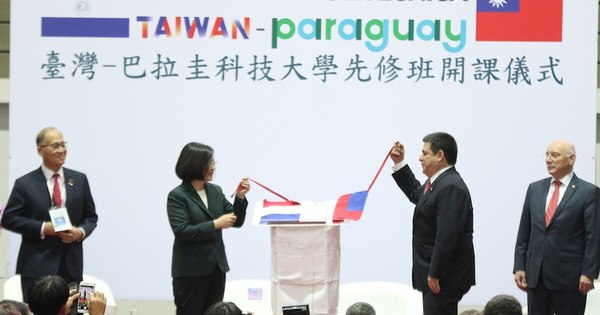 La Nación / “Paraguay podrá ser la potencia tecnológica que tanto soñamos”
