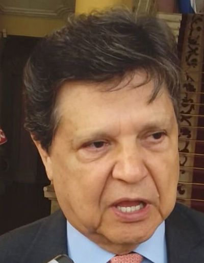 Euclides dejaría el cargo y Giuzzio sería su sucesor - Nacionales - ABC Color