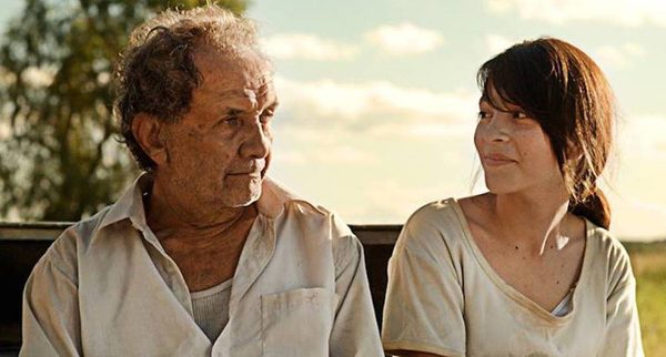 Continúa ciclo de cine al aire libre en Encarnación