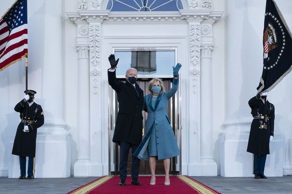 Biden da giro de timón: vuelve a Acuerdo de París y pide el uso de mascarilla - Mundo - ABC Color