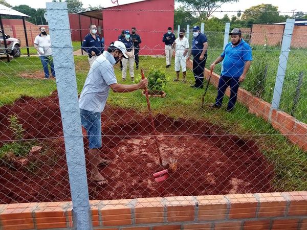 Nuevamente, cavan un pozo en busca de Dahiana - Nacionales - ABC Color
