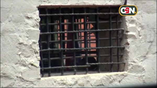 Prisión preventiva para los policías de Torín - C9N