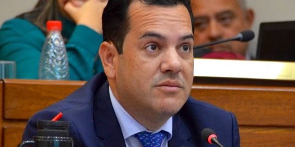 Juez embarga bienes de Rodolfo Friedmann por G. 16 mil millones - Noticiero Paraguay