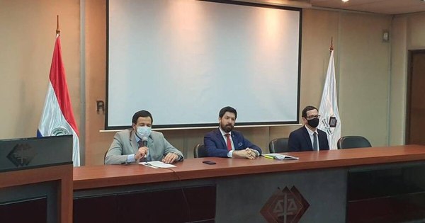 La Nación / Imedic: fiscales Anticorrupción presentaron acusación contra el clan Ferreira