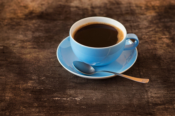 ¿A cuántas tazas de café equivale una lata de tu bebida energizante favorita? | OnLivePy