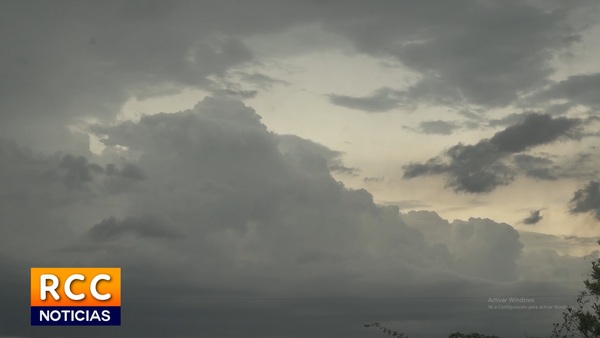 Viernes caluroso y lluvioso, anuncia Meteorología