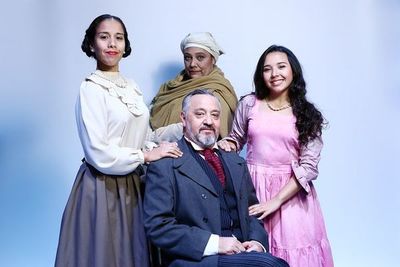 “La noche antes” en el Arlequín - Espectáculos - ABC Color