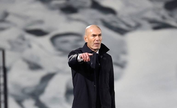 HOY / El Real Madrid confirma que Zidane contrajo el COVID-19