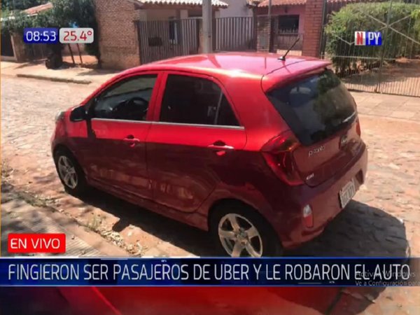 Conductor de Uber sufre robo de su vehículo de parte de clientes