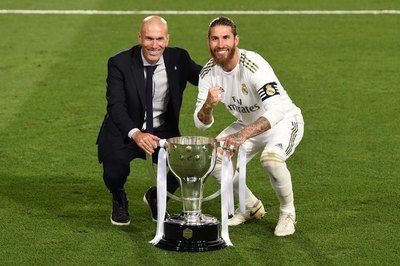 Real Madrid informó que Zidane dio positivo al Covid-19