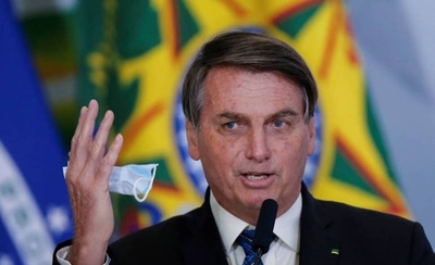 HOY / Bolsonaro vuelve a cuestionar la eficacia de las vacunas contra el COVID-19