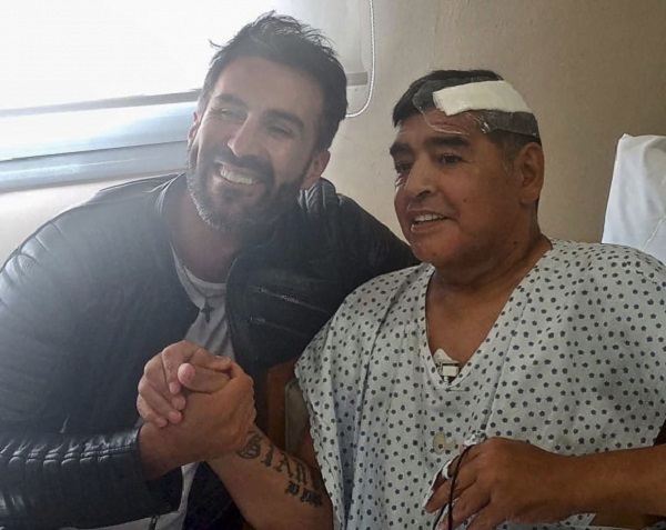Médico falsificó la firma de Maradona, confirman tras peritaje