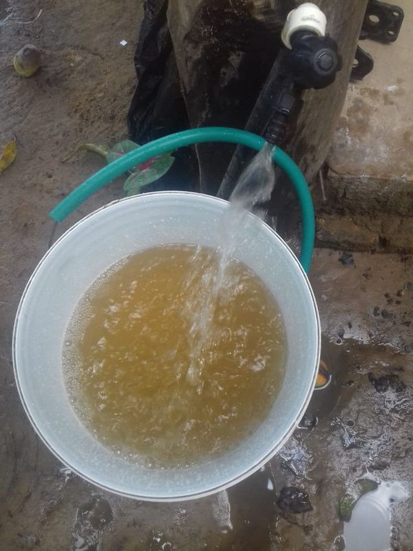 Pobladores de Laureles se quejan por mala calidad de agua potable - Nacionales - ABC Color