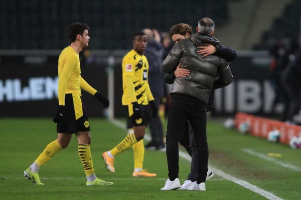 Borussia Dortmund se aleja del título pese a los goles de Haaland - Fútbol - ABC Color