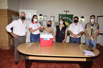 Donan 1.500 dosis de la vacuna antirrábica para animales en producción - Nacionales - ABC Color
