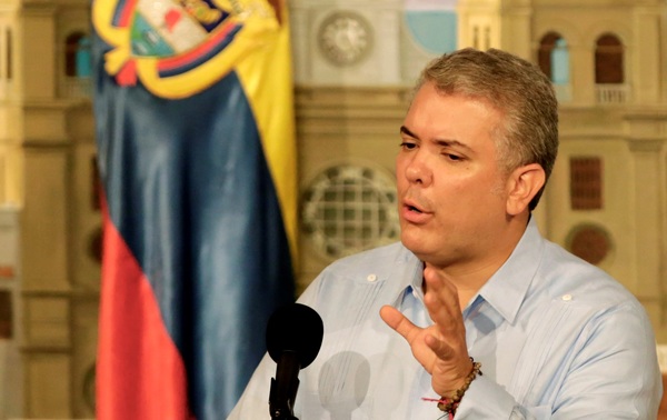 Colombia instala un parque solar de energía renovable para miles de familias - MarketData