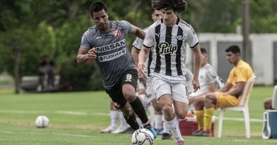 La Nación / Dos victorias en el inicio