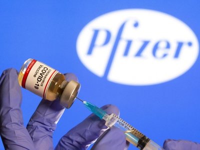 OMS anuncia que Pfizer y BioNTech aportarán vacunas a sistema Covax