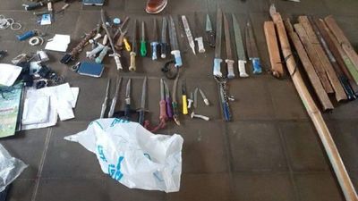 Hasta un nunchaku incautaron en el Centro de Rehabilitación Social de Encarnación