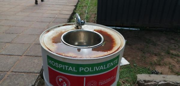 Pésimo estado de lavamanos en el Hospital de Coronel Oviedo – Prensa 5