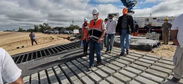 Obras para la defensa costera de Pilar están adelantadas al cronograma previsto | .::Agencia IP::.
