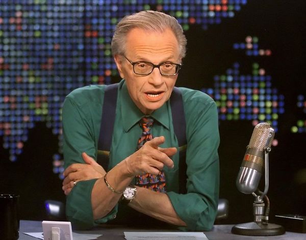 Falleció Larry King, célebre conductor de televisión en los Estados Unidos
