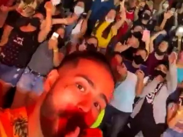 Salud pide a la Fiscalía que investigue violación de protocolo en un concierto