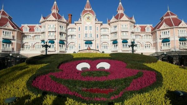 Disneyland París pospone su reapertura hasta el 2 de abril