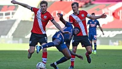 Arsenal eliminado de la FA Cup por Southampton